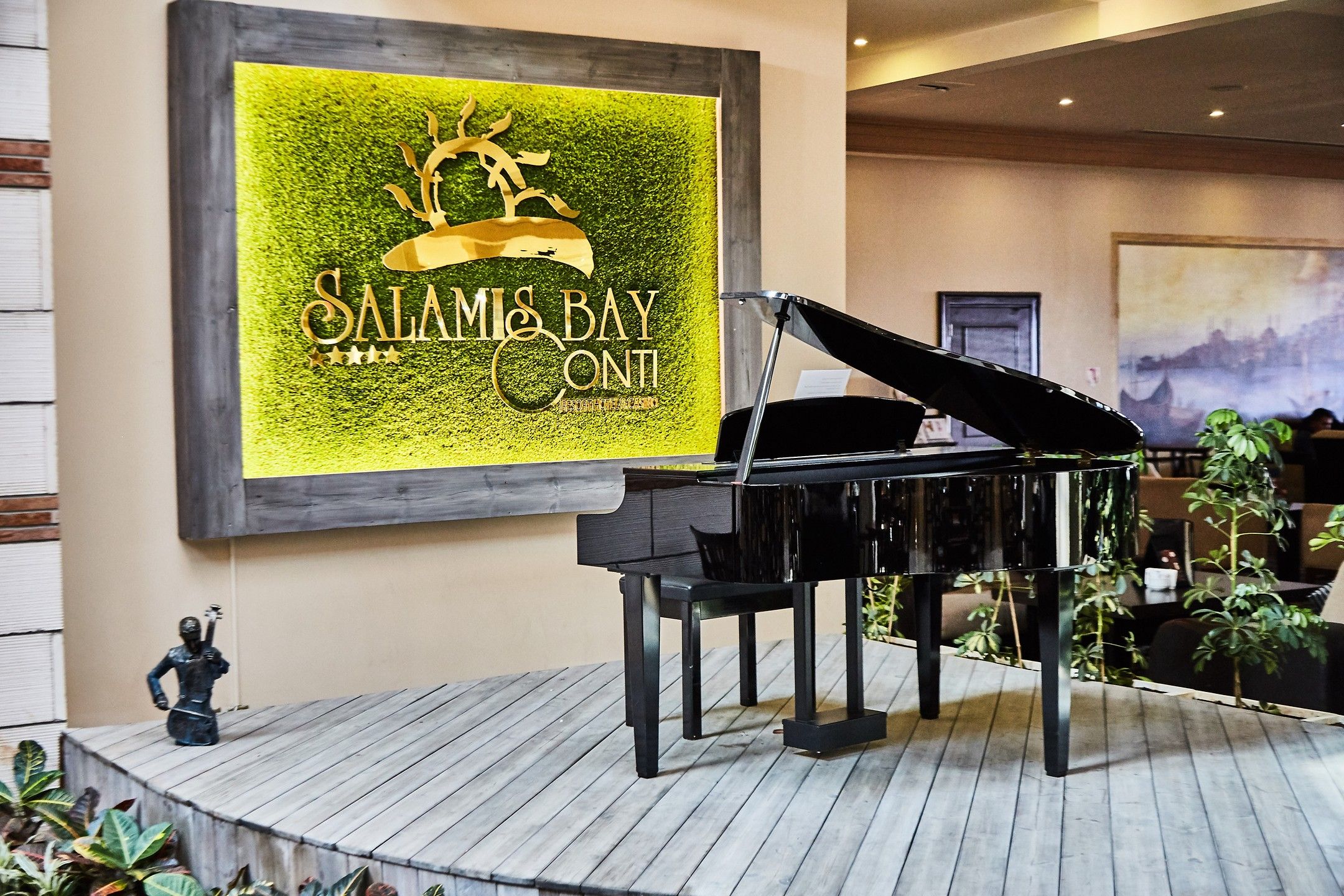 Salamis Bay Conti Hotel Casino Yılbaşı Programı